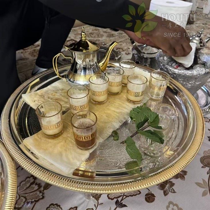 boiling tea